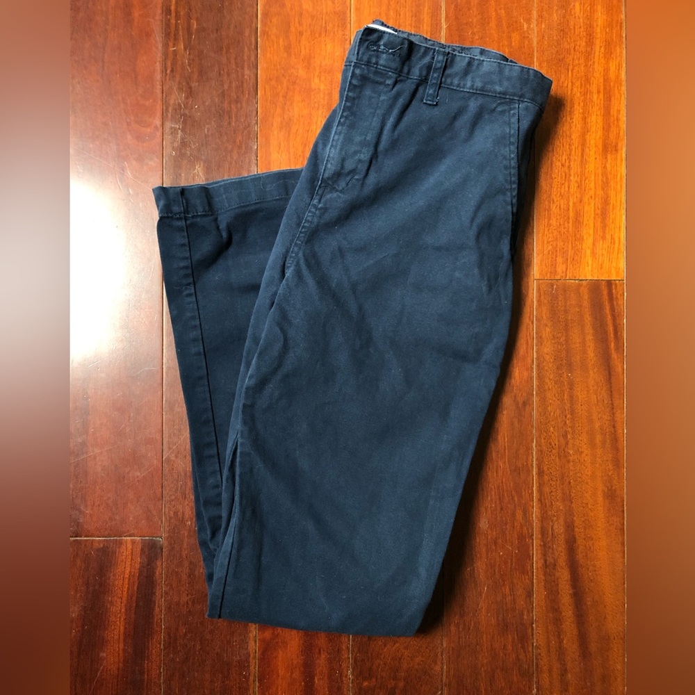 Old Navy boys blue khakis, size 18, skinny, built/in flex